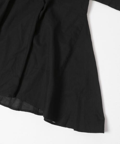 URBAN RESEARCH DOORS(アーバンリサーチドアーズ)の「ボイルマチ切替フレアブラウス(シャツ/ブラウス・レディース・ブラック/オフホワイト・FREE)」の5枚目の写真