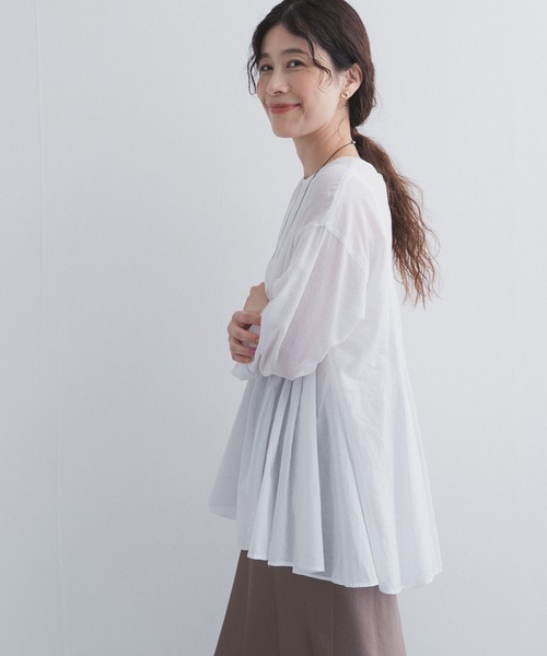 URBAN RESEARCH DOORS(アーバンリサーチドアーズ)の「ボイルマチ切替フレアブラウス(シャツ/ブラウス・レディース・ブラック/オフホワイト・FREE)」の4枚目の写真