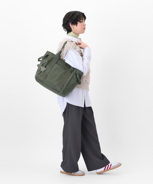 W&.Day/Night(ダブルアンド デイナイト)の「エムート トートバッグ A4サイズ 20521(トートバッグ・レディース・カーキ/ブラック/ライトグレー・FREE)」の7枚目の写真