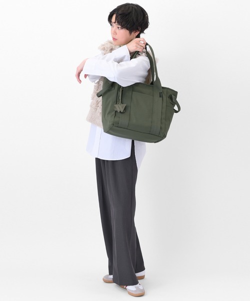 W&.Day/Night(ダブルアンド デイナイト)の「エムート トートバッグ A4サイズ 20521(トートバッグ・レディース・カーキ/ブラック/ライトグレー・FREE)」の8枚目の写真