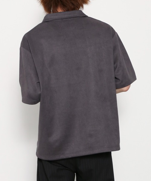 BROWNY（ブラウニー）の「BROWNY/【26年春夏新作】フェイクスウェードハーフZIPT（Tシャツ/カットソー・メンズ・ベージュ/チャコールグレー・MEDIUM/LARGE）」の11枚目の写真