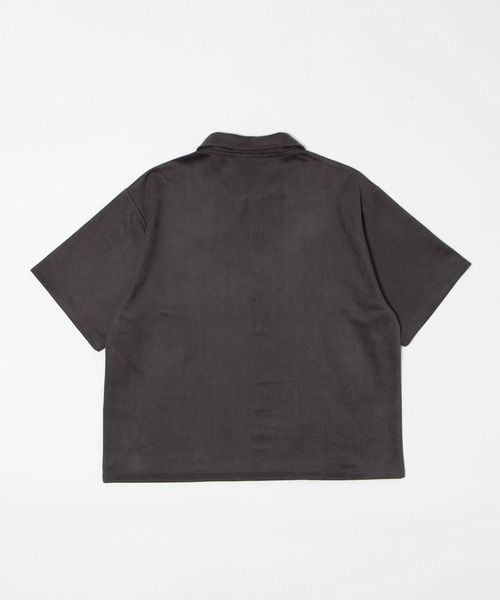 BROWNY（ブラウニー）の「BROWNY/【26年春夏新作】フェイクスウェードハーフZIPT（Tシャツ/カットソー・メンズ・ベージュ/チャコールグレー・MEDIUM/LARGE）」の16枚目の写真