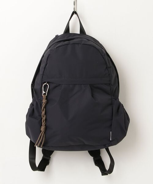 Julier Yoga and Relax(ジュリエヨガアンドリラックス)の「Julier リップストップ撥水リュック(バックパック/リュック・レディース・ライトグレー/カーキ/ネイビー・FREE)」の11枚目の写真