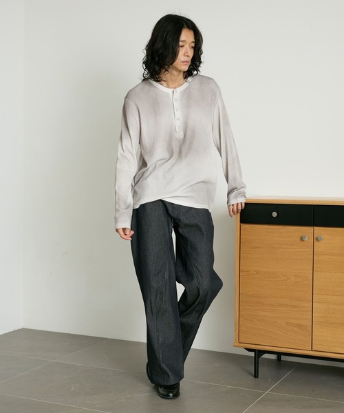 RAGEBLUE(レイジブルー)の「SPRAY DYED WAFFLE HENLEY T-SHIRT/スプレー加工ワッフルヘンリーTシャツ(Tシャツ/カットソー・メンズ・グレー/ホワイト/ブラック・LARGE/MEDIUM)」の13枚目の写真