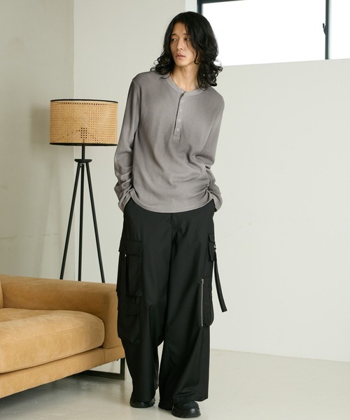 RAGEBLUE(レイジブルー)の「SPRAY DYED WAFFLE HENLEY T-SHIRT/スプレー加工ワッフルヘンリーTシャツ(Tシャツ/カットソー・メンズ・グレー/ホワイト/ブラック・LARGE/MEDIUM)」の20枚目の写真