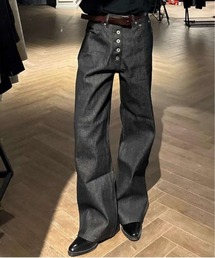 ”無骨さと洗練を兼ね備えた” フロントボタン ワイドバレル リジッドデニムパンツ