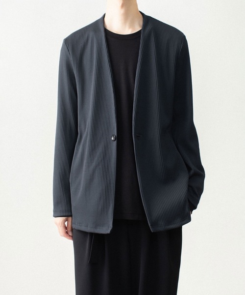 ATTACHMENT（アタッチメント）の「【LIMTED】PEストレッチリブ カラーレスカーディガン / PE STRETCH RIB COLLARLESS CARDIGAN（カーディガン/ボレロ・メンズ・ダークグレー/ブラック・2/1/3）」の3枚目の写真