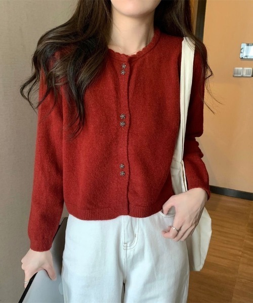 Beststore(ベストストア)の「「ふわふわアンゴラタッチ」の優しい肌触り。パールボタンが可愛い、大人可愛いショート丈ニットカーディガン(カーディガン/ボレロ・レディース・ピンク/ブラック/オフホワイト/ラベンダー/レッド・FREE)」の5枚目の写真