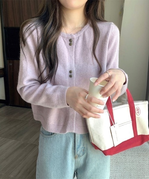 Beststore(ベストストア)の「「ふわふわアンゴラタッチ」の優しい肌触り。パールボタンが可愛い、大人可愛いショート丈ニットカーディガン(カーディガン/ボレロ・レディース・ピンク/ブラック/オフホワイト/ラベンダー/レッド・FREE)」の22枚目の写真