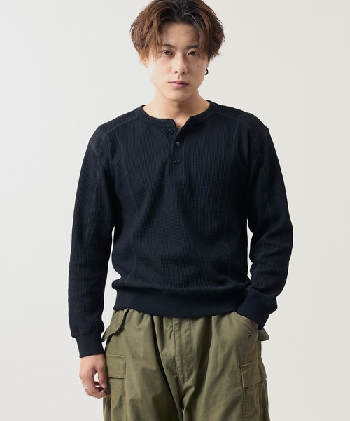 WAIPER.inc(ワイパーインク)の「【ZOZO限定】ワッフル ヘンリーネック ロンT(Tシャツ/カットソー・メンズ・ブラック・XL/L/M/S)」の7枚目の写真