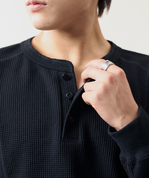 WAIPER.inc(ワイパーインク)の「【ZOZO限定】ワッフル ヘンリーネック ロンT(Tシャツ/カットソー・メンズ・ブラック・XL/L/M/S)」の19枚目の写真