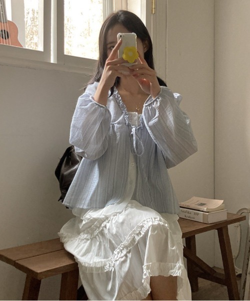 lulufa(ルルファ)の「ストライプフリルリボンギャザーレースフレアブラウス(シャツ/ブラウス・レディース・ライトブルー/チャコールグレー・FREE)」の13枚目の写真