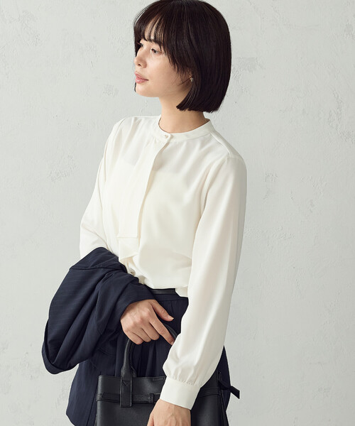 COMME CA ISM（コムサイズム）の「ボウタイ風 ブラウス（シャツ/ブラウス・レディース・ホワイト/ブラック/ライトグレー/サックスブルー・M/L）」の10枚目の写真