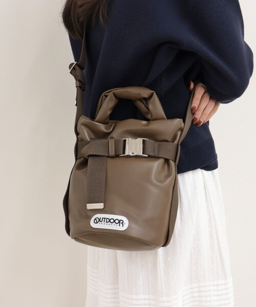 OUTDOOR PRODUCTS(アウトドアプロダクツ)の「【OUTDOOR PRODUCTS】合皮2wayベルトトートバッグSS(ショルダーバッグ・レディース・ブラウン/ブラック・FREE)」の3枚目の写真