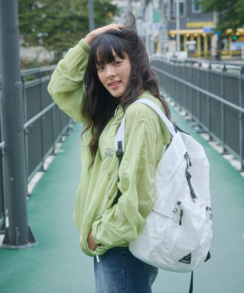 LENEE B(レニービー)の「エアピークバックパック ホワイト(バックパック/リュック・レディース・その他・FREE)」の4枚目の写真