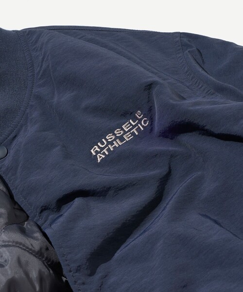 Russell Athletic(ラッセルアスレティック)の「RUSSELL ATHLETIC/ラッセルアスレティック 別注 ビックシルエット 中綿 キルティング ロゴ刺繍 ナイロンブルゾン スタジャン(ブルゾン・メンズ・ブラック/ネイビー・SMALL/LARGE/MEDIUM)」の14枚目の写真