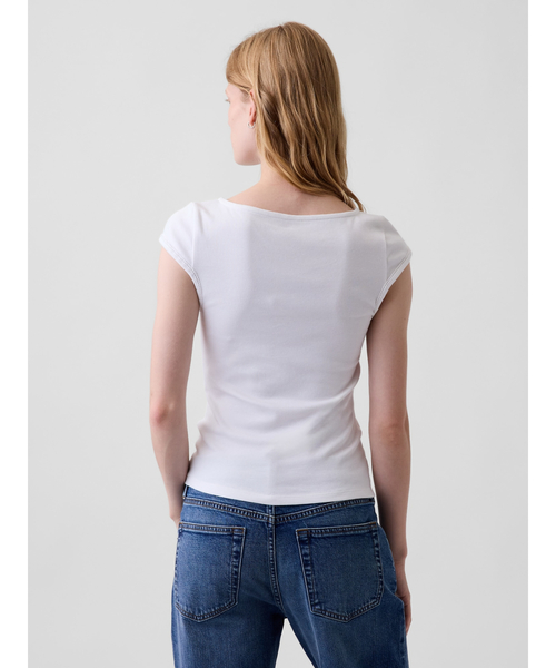 GAP(ギャップ)の「モダン ボートネックTシャツ(Tシャツ/カットソー・レディース・ホワイト/ブラック/ブラウン・S/M/XS/XL)」の9枚目の写真