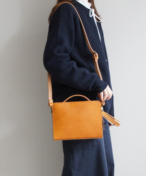 TIDEWAY(タイドウェイ)の「NUME 2WAY SHOULDER/四角ボストン(ショルダーバッグ・レディース・ブラック/チョコ/その他/キャメル・FREE)」の13枚目の写真