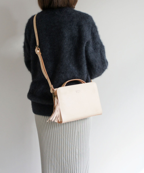 TIDEWAY(タイドウェイ)の「NUME 2WAY SHOULDER/四角ボストン(ショルダーバッグ・レディース・ブラック/チョコ/その他/キャメル・FREE)」の14枚目の写真