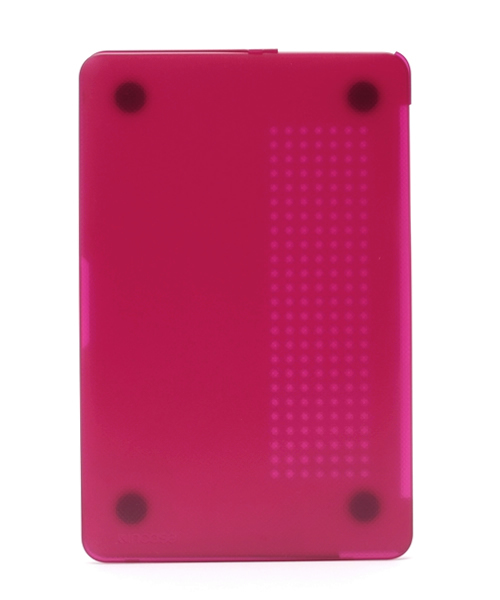 incase（インケース）の「CL60617 Hardshell Case for MacBook Air 11 Dots（スマホグッズ・メンズ・ピンク・ONE SIZE）」の7枚目の写真