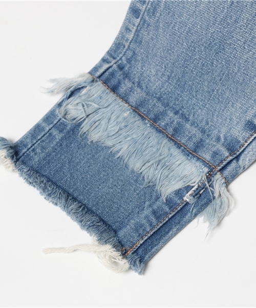 MOUSSY（マウジー）の「LAYERED CUT DENIM（デニムパンツ・レディース・ブルー・25inch/26inch/27inch/24inch）」の2枚目の写真
