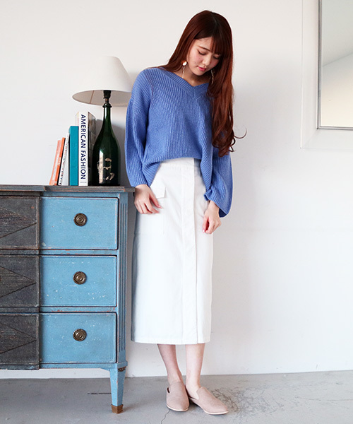 N.(N. Natural Beauty Basic)(エヌエヌナチュラルビューティーベーシック)の「【Oggi 4月号掲載】ワークチノタイトスカート(スカート・レディース・ベージュ/ホワイト/カーキ・MEDIUM/SMALL)」の4枚目の写真