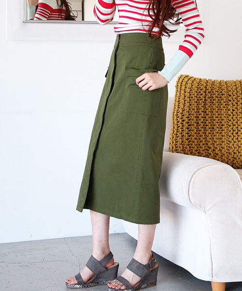 N.(N. Natural Beauty Basic)(エヌエヌナチュラルビューティーベーシック)の「【Oggi 4月号掲載】ワークチノタイトスカート(スカート・レディース・ベージュ/ホワイト/カーキ・MEDIUM/SMALL)」の18枚目の写真
