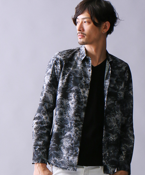 5351 POUR LES HOMMES（ゴーサンゴーイチプールオム）の「カモフラワー長袖シャツ（シャツ/ブラウス・メンズ・ブラック/カーキ・48/44/46）」の2枚目の写真