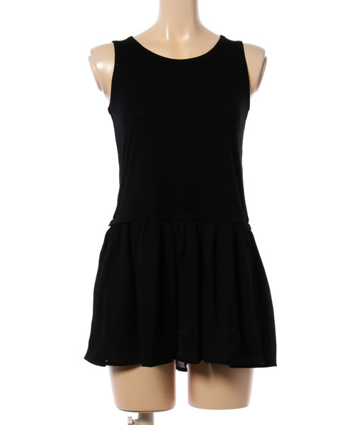 GeeRA（ジーラ）の「裾異素材使いタンク　　　　　　　　　　　  （タンクトップ・レディース・ホワイト×ブルー/ホワイト×ブラック/ブラック系その他/ブラック系その他2/オフホワイト/ホワイト系その他/ブラック/ホワイト/ホワイト系その他2/ブラック系その他3・LARGE/SMALL/MEDIUM/X-LARGE）」の8枚目の写真