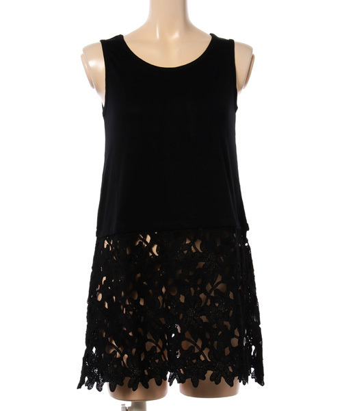 GeeRA（ジーラ）の「裾異素材使いタンク　　　　　　　　　　　  （タンクトップ・レディース・ホワイト×ブルー/ホワイト×ブラック/ブラック系その他/ブラック系その他2/オフホワイト/ホワイト系その他/ブラック/ホワイト/ホワイト系その他2/ブラック系その他3・LARGE/SMALL/MEDIUM/X-LARGE）」の9枚目の写真