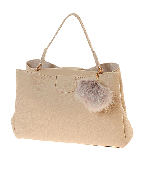 Color（カラー）の「ファーチャーム付スクエアバッグ（ハンドバッグ・レディース・ブラック/ベージュ/カーキ/サックスブルー/ベビーピンク・FREE）」の2枚目の写真