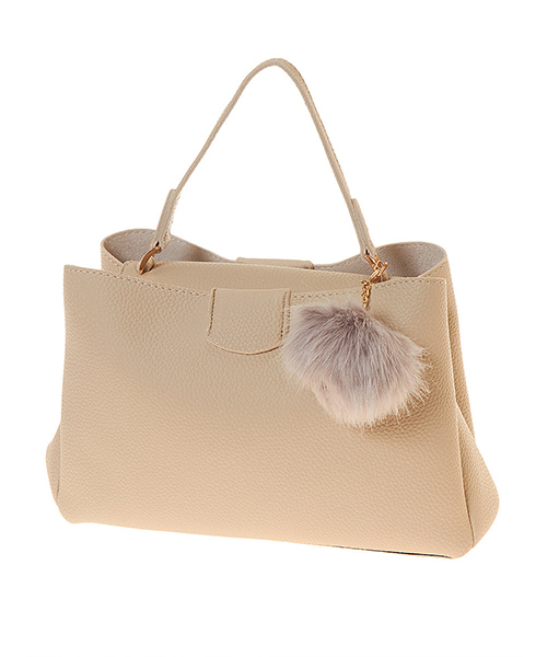 Color（カラー）の「ファーチャーム付スクエアバッグ（ハンドバッグ・レディース・ブラック/ベージュ/カーキ/サックスブルー/ベビーピンク・FREE）」の12枚目の写真