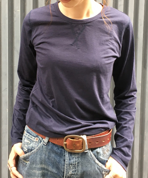 Born（ボーン）の「Born Bare Jersey Gusset T-shirts/ボーンベアジャージーガゼットTシャツ（Tシャツ/カットソー・レディース・オフホワイト/ブラック/杢グレー/オリーブ/ネイビー/ターコイズブルー/ピンク・FREE）」の6枚目の写真