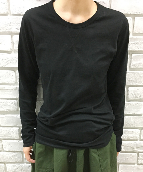 Born（ボーン）の「Born Bare Jersey Gusset T-shirts/ボーンベアジャージーガゼットTシャツ（Tシャツ/カットソー・レディース・オフホワイト/ブラック/杢グレー/オリーブ/ネイビー/ターコイズブルー/ピンク・FREE）」の3枚目の写真
