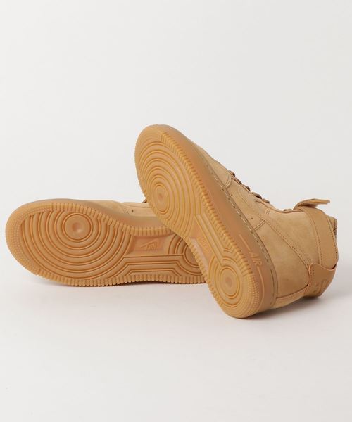 NIKE（ナイキ）の「NIKE WMNS AIR FORCE1 HI SE 860544-700（スニーカー・メンズ・ゴールド・23.5cm/24cm/24.5cm/25cm/26.5cm/27cm/27.5cm/28cm/28.5cm/29cm）」の3枚目の写真