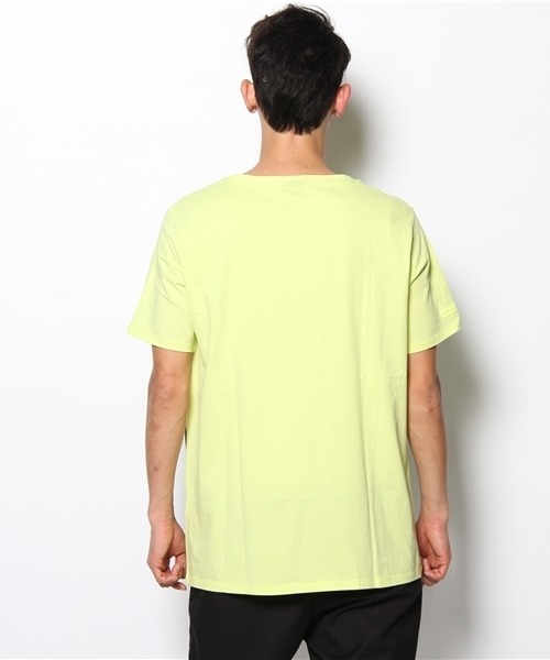 PUMA(プーマ)の「トロンプ・ルイユ TEE - PUMA by hussein chalayan(Tシャツ/カットソー・メンズ・ホワイト/イエロー系その他・LARGE/MEDIUM/SMALL/X-SMALL)」の5枚目の写真