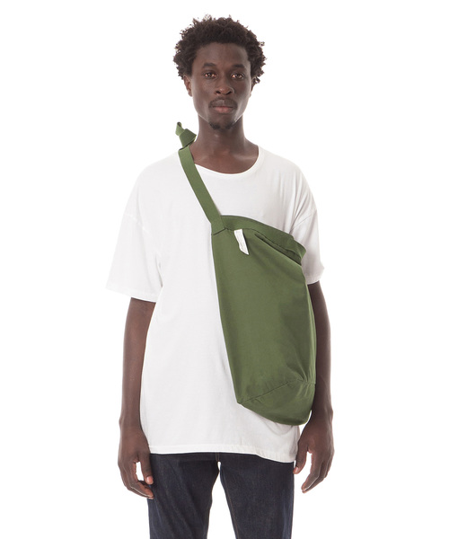 DAILY STANDARD by SANDINISTA(デイリースタンダードバイサンディニスタ)の「Chino Draper's Shoulder Bag / チノショルダーバッグ(ショルダーバッグ・メンズ・ブラック/ベージュ/ネイビー/オリーブ/チャコール・FREE)」の4枚目の写真