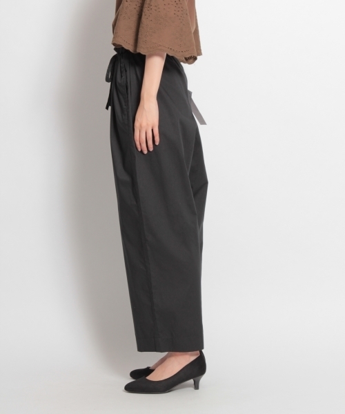 niko and...（ニコアンド）の「イージーガーデンパンツ（その他パンツ・レディース・ブラック/ベージュ/グリーン/キャメル・MEDIUM/LARGE）」の11枚目の写真