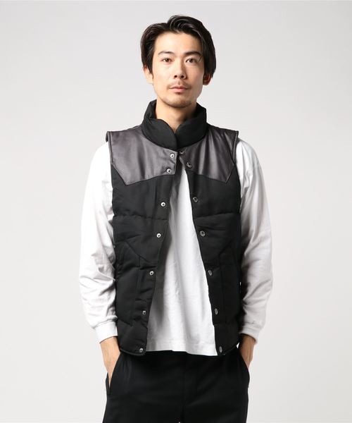 Denime(ドゥニーム)の「クラシックテイスト中綿切り替えベスト(ベスト・メンズ・ブラック/ネイビー/カーキ・MEDIUM/LARGE/X-LARGE)」の12枚目の写真