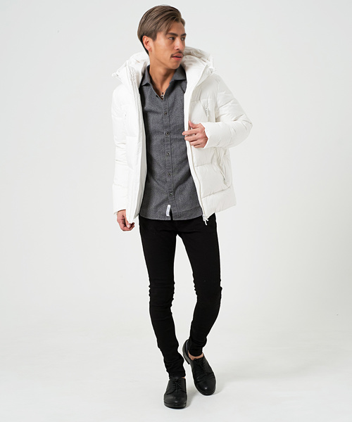 GOSTAR DE FUGA（ゴスタール ジフーガ）の「止水ZIPフェザーダウンジャケット/ブルゾン（ダウンジャケット/コート・メンズ・ホワイト/ブラック/パープル/ネイビー・M/L/XL/XXL）」の5枚目の写真