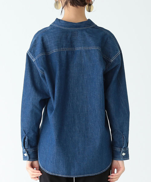 B:MING by BEAMS（ビーミングバイビームス）の「Lee × B:MING by BEAMS / 別注 ルーズフィット シャツ 19SS（シャツ/ブラウス・レディース・ベージュ/ネイビー/インディゴブルー・SMALL/MEDIUM）」の5枚目の写真