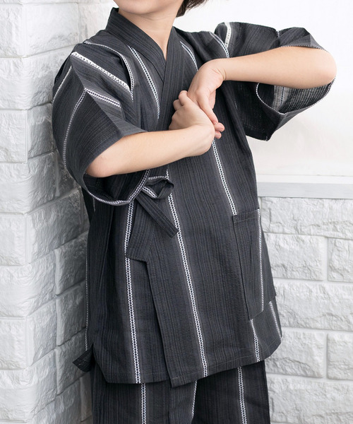 KYOETSU（キョウエツ）の「ボーイズしじら甚平（浴衣・キッズ・ブルー系その他3/ブラック系その他/ブラック系その他3/ブラック系その他2/グレー系その他3/ブラック/ブルー系その他2/ブルー系その他/グレー/ブルー/グレー系その他2/グレー系その他/ブルー系その他5/ブラック系その他7/ブラック系その他6/ブルー系その他7/ブラック系その他5/ブルー系その他6/ブルー系その他4/ブラック系その他4/サックスブルー系2/サックスブルー系3/サックスブルー系4/サックスブルー系5/サックスブルー系/サックスブルー系6・150/130/110/140/120）」の10枚目の写真