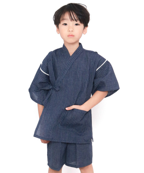 KYOETSU（キョウエツ）の「ボーイズしじら甚平（浴衣・キッズ・ブルー系その他3/ブラック系その他/ブラック系その他3/ブラック系その他2/グレー系その他3/ブラック/ブルー系その他2/ブルー系その他/グレー/ブルー/グレー系その他2/グレー系その他/ブルー系その他5/ブラック系その他7/ブラック系その他6/ブルー系その他7/ブラック系その他5/ブルー系その他6/ブルー系その他4/ブラック系その他4/サックスブルー系2/サックスブルー系3/サックスブルー系4/サックスブルー系5/サックスブルー系/サックスブルー系6・150/130/110/140/120）」の13枚目の写真