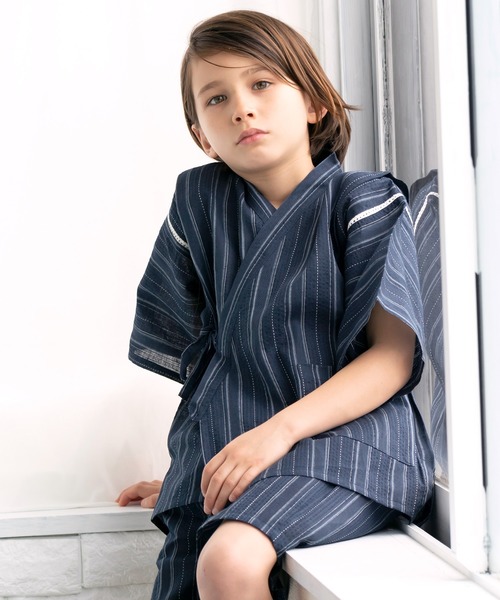 KYOETSU（キョウエツ）の「ボーイズしじら甚平（浴衣・キッズ・ブルー系その他3/ブラック系その他/ブラック系その他3/ブラック系その他2/グレー系その他3/ブラック/ブルー系その他2/ブルー系その他/グレー/ブルー/グレー系その他2/グレー系その他/ブルー系その他5/ブラック系その他7/ブラック系その他6/ブルー系その他7/ブラック系その他5/ブルー系その他6/ブルー系その他4/ブラック系その他4/サックスブルー系2/サックスブルー系3/サックスブルー系4/サックスブルー系5/サックスブルー系/サックスブルー系6・150/130/110/140/120）」の20枚目の写真