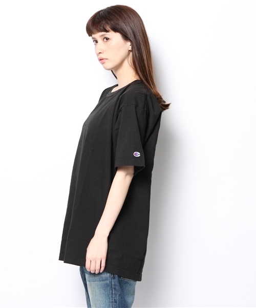 BEAMS BOY（ビームスボーイ）の「CHAMPION / US BIG クルーネック Tシャツ（Tシャツ/カットソー・レディース・ホワイト/チャコールグレー/ブラック・X-LARGE）」の5枚目の写真