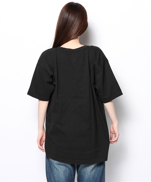 BEAMS BOY（ビームスボーイ）の「CHAMPION / US BIG クルーネック Tシャツ（Tシャツ/カットソー・レディース・ホワイト/チャコールグレー/ブラック・X-LARGE）」の6枚目の写真