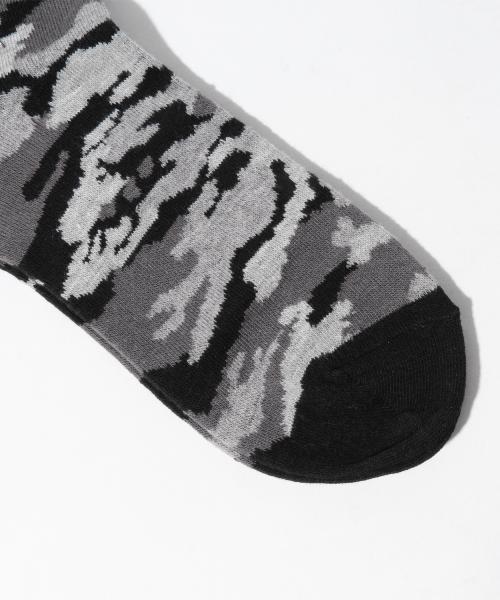 BRILLA per il gusto（ブリッラペルイルグースト）の「Brilla per il gusto / カモフラージュ ソックス（ソックス/靴下・メンズ・ブラック/ブルー系その他/レッド系その他/オリーブ・ONE SIZE）」の8枚目の写真