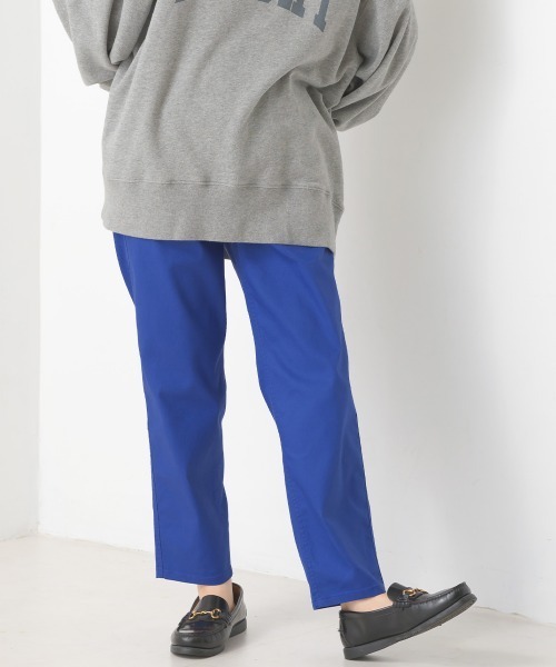 OMNES（オムネス）の「テーパードストレッチイージーパンツ レギュラー丈（その他パンツ・レディース・チャコールグレー/ブラック/ベージュ/ネイビー/グレー/オフホワイト/オリーブ/カーキ/キャメル/グレイッシュブルー/ライトブルー/ブルー/テラコッタ・S/M/L/XL/XXL）」の11枚目の写真