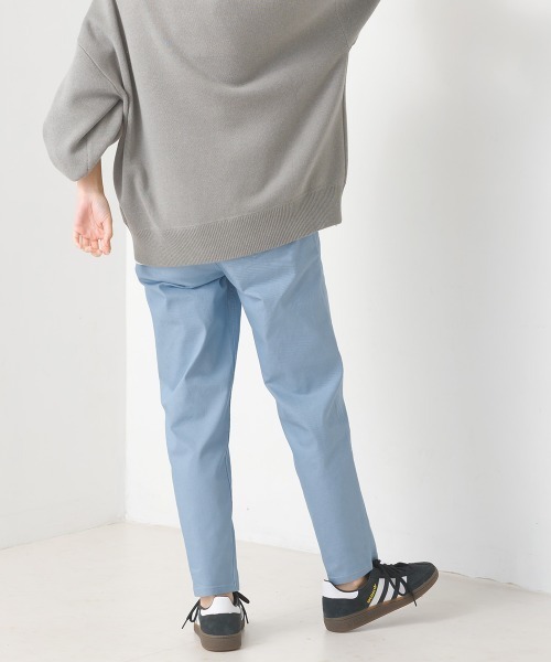 OMNES（オムネス）の「テーパードストレッチイージーパンツ レギュラー丈（その他パンツ・レディース・チャコールグレー/ブラック/ベージュ/ネイビー/グレー/オフホワイト/オリーブ/カーキ/キャメル/グレイッシュブルー/ライトブルー/ブルー/テラコッタ・S/M/L/XL/XXL）」の21枚目の写真