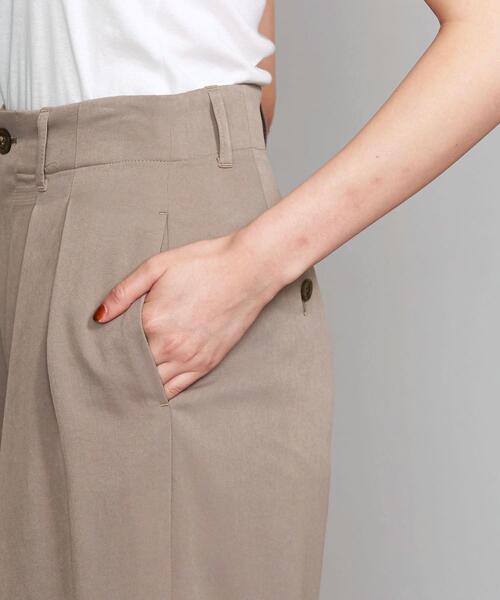 BEAUTY&YOUTH UNITED ARROWS(ビューティーアンドユースユナイテッドアローズ)の「BY ピーチスキン2タックワイドパンツ◆(その他パンツ・レディース・ダークブラウン/モカ・SMALL/LARGE/MEDIUM)」の7枚目の写真
